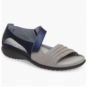 Naot Papaki Sandals in Gray and Navy Size 38 Or 7